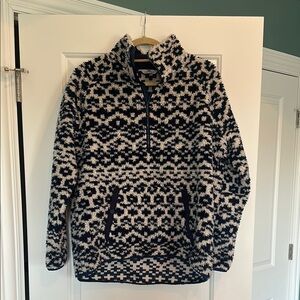 Vineyard Vines Navy and Cream Patterned Sweater / Fleece - Size M
